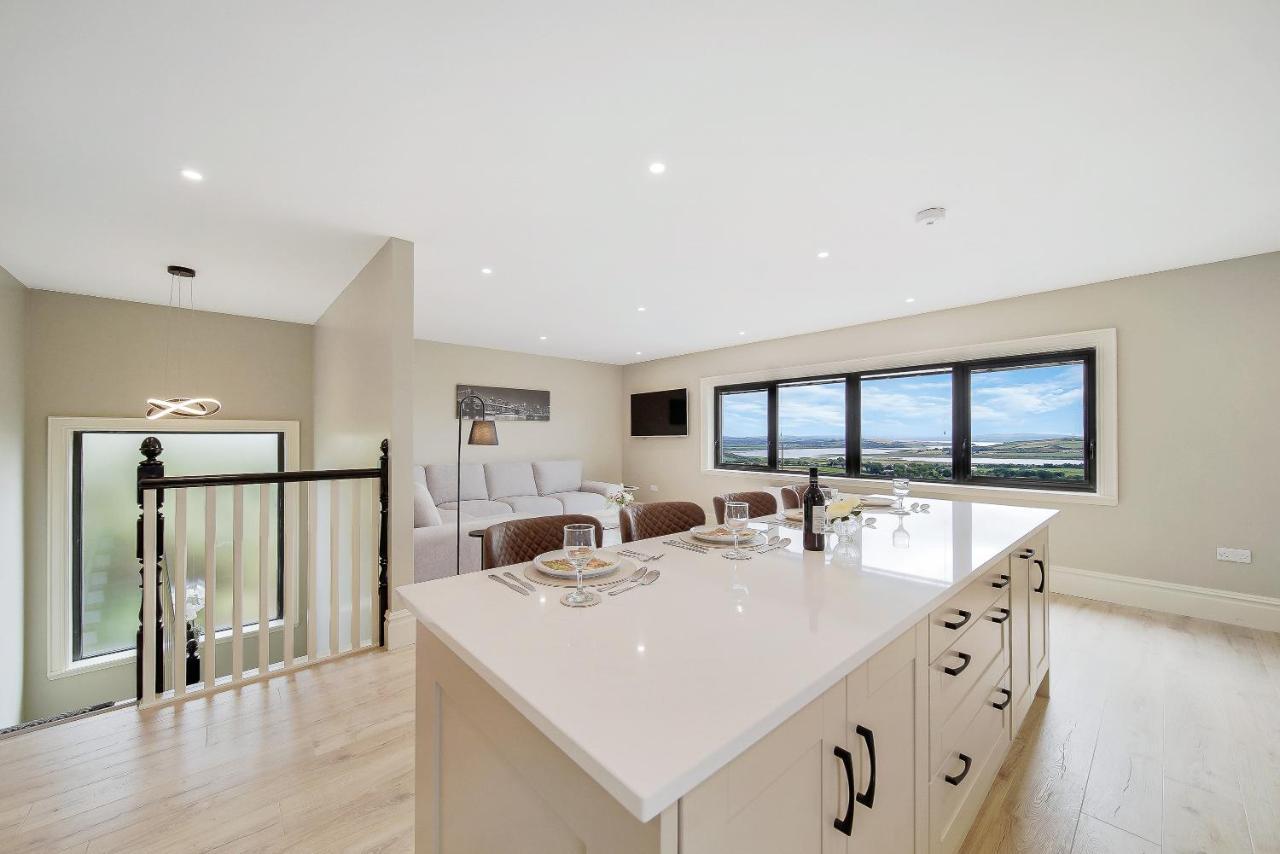 Seaview Lodge Apartment 'Sleeping 4 Guests' Rockstown 外观 照片