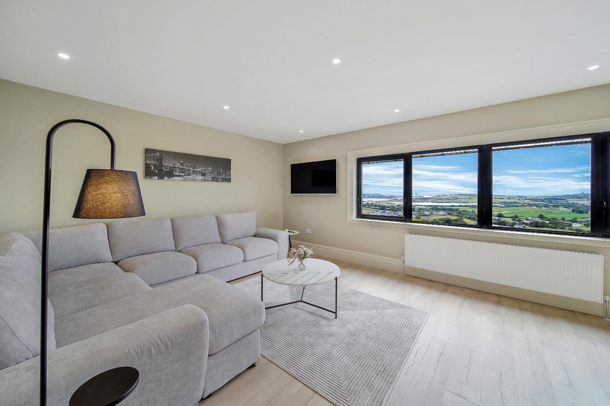 Seaview Lodge Apartment 'Sleeping 4 Guests' Rockstown 外观 照片